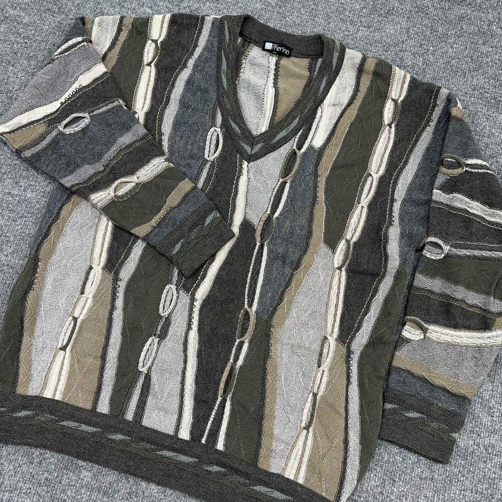 Purely Merino Sweater Mens XL Gray 3D Knit Textured V Neck Wool Australia Biggie
